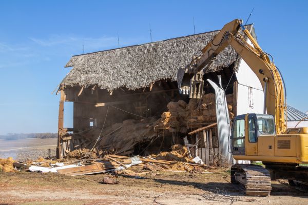 Barn Demolition in Fort Wayne