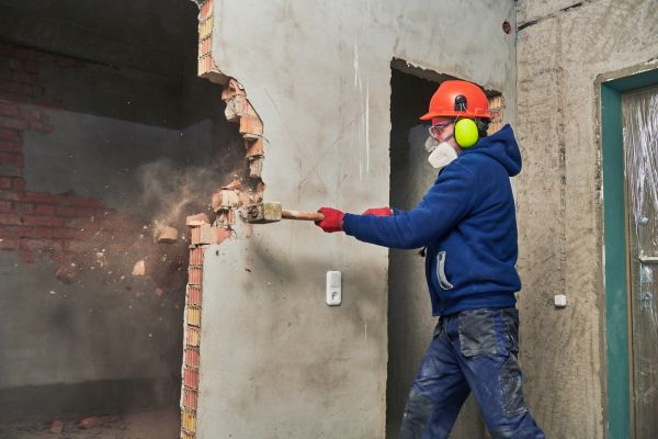 Concrete Wall Demolition in Fort Wayne
